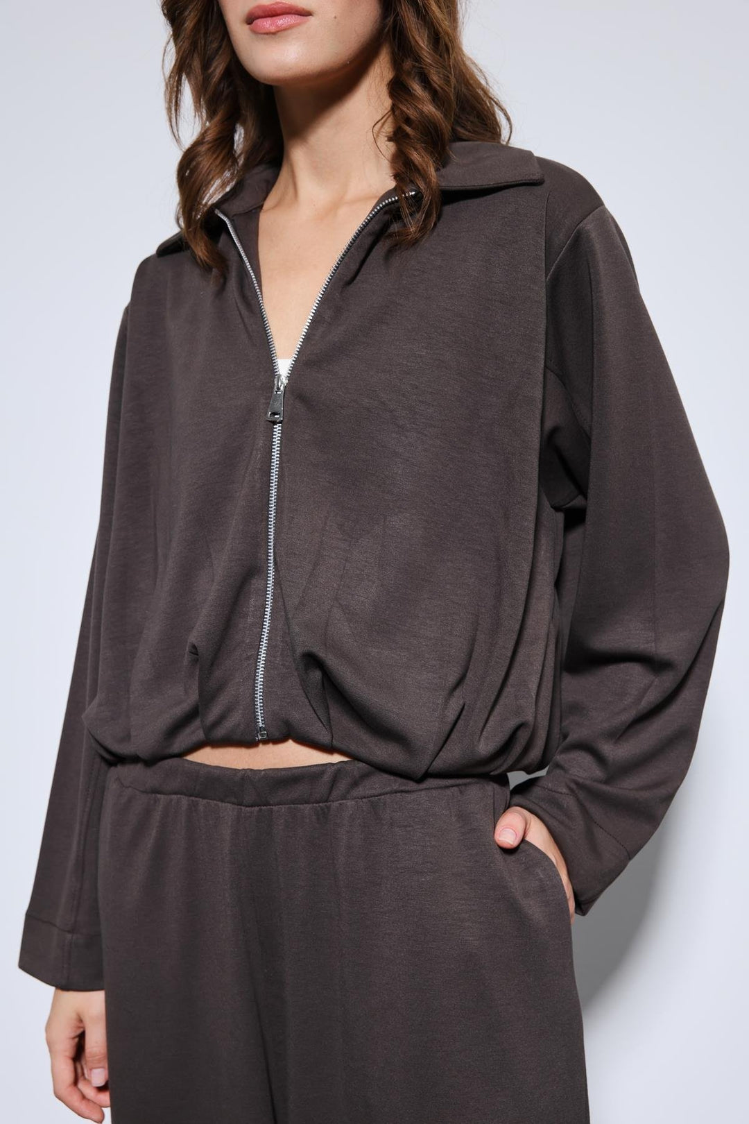 ANT Antioch Kahve Volümlü Ceket ve Paça Lastikli Eşofman Takım - Villeurbanne