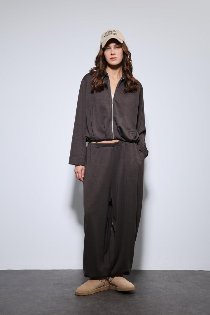 ANT Antioch Kahve Volümlü Ceket ve Paça Lastikli Eşofman Takım - Villeurbanne