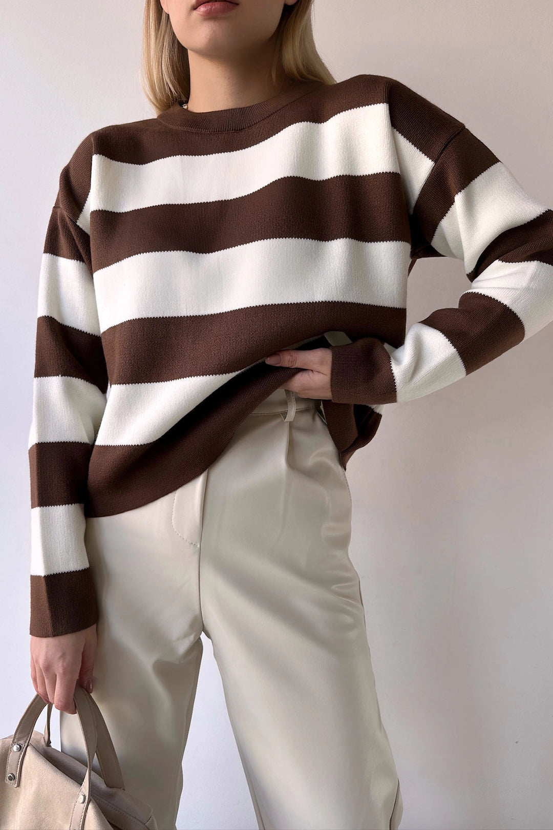 Brown Bicycle Neck Striped Soft Textured Basic Knit Sweater BC231035 - Portimão