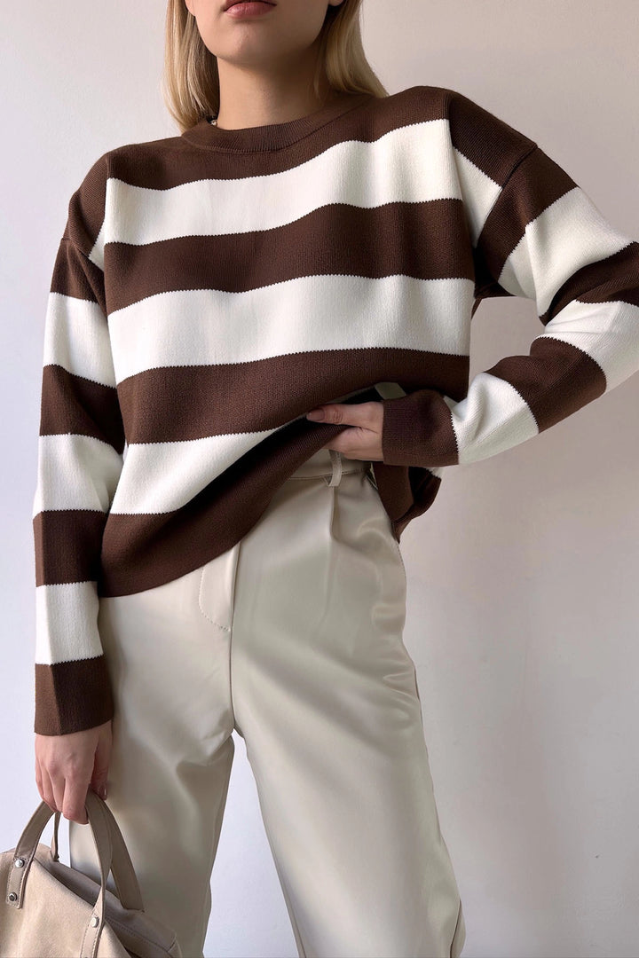 Brown Bicycle Neck Striped Soft Textured Basic Knit Sweater BC231035 - Portimão