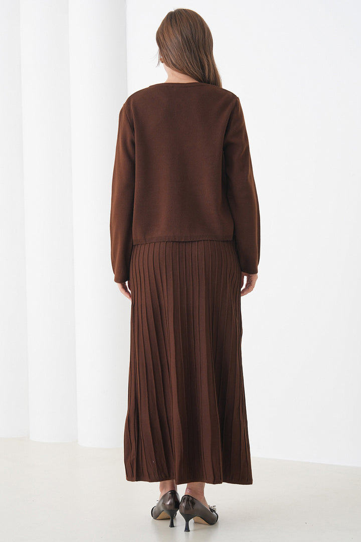 Brown Bicycle Collar Buttoned Cardigan and Pleated Midi Skirt Set BCHPK-251252 - Daugavpils
