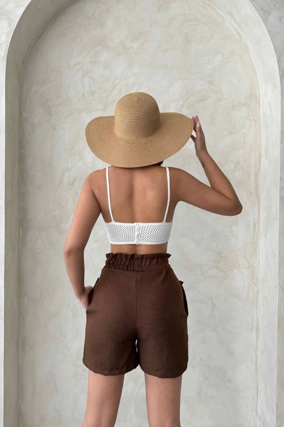 Brown Double Pocket High Waist Ruffled Front Linen Shorts BCHN-2525834 - Odivelas