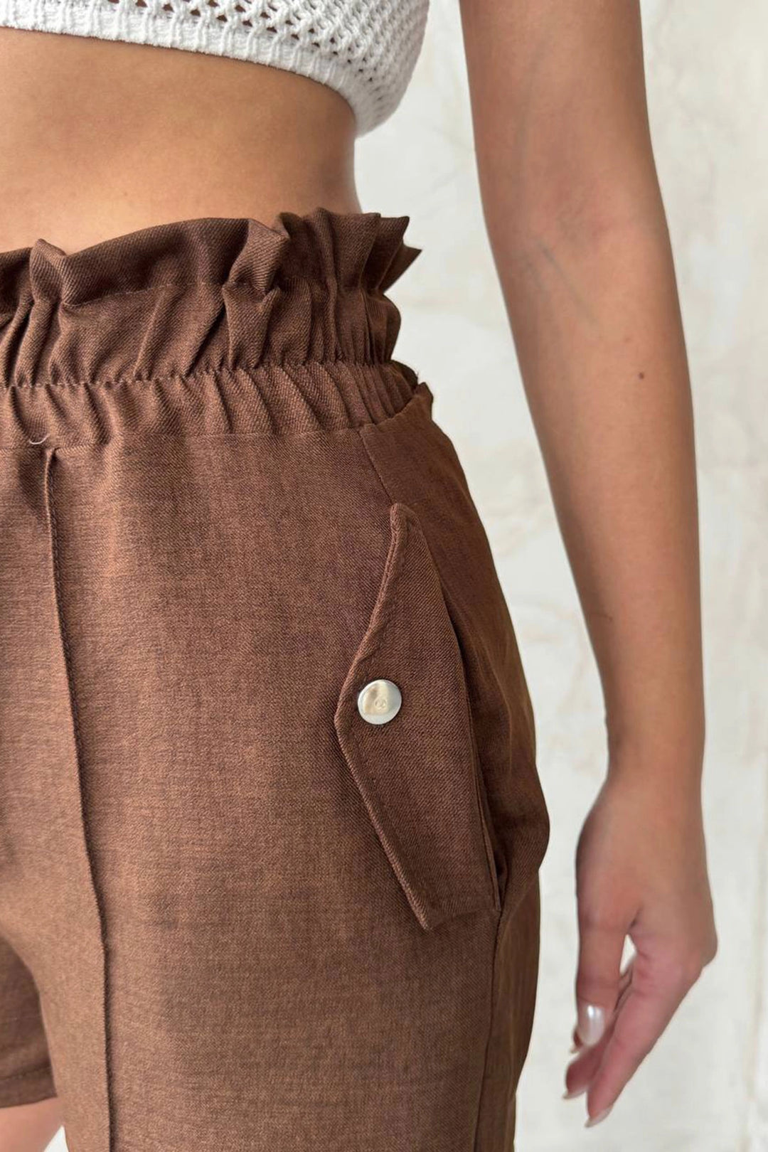Brown Double Pocket High Waist Ruffled Front Linen Shorts BCHN-2525834 - Odivelas