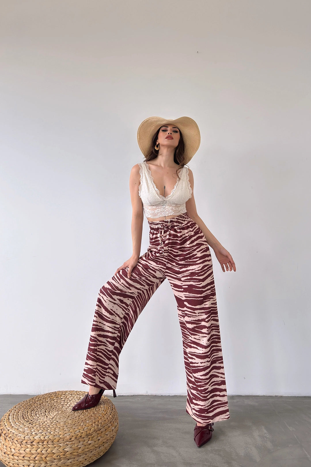 Brown Patterned Elastic Waist Ruffled Pants BCDF-241104 - Ciudad Obregón