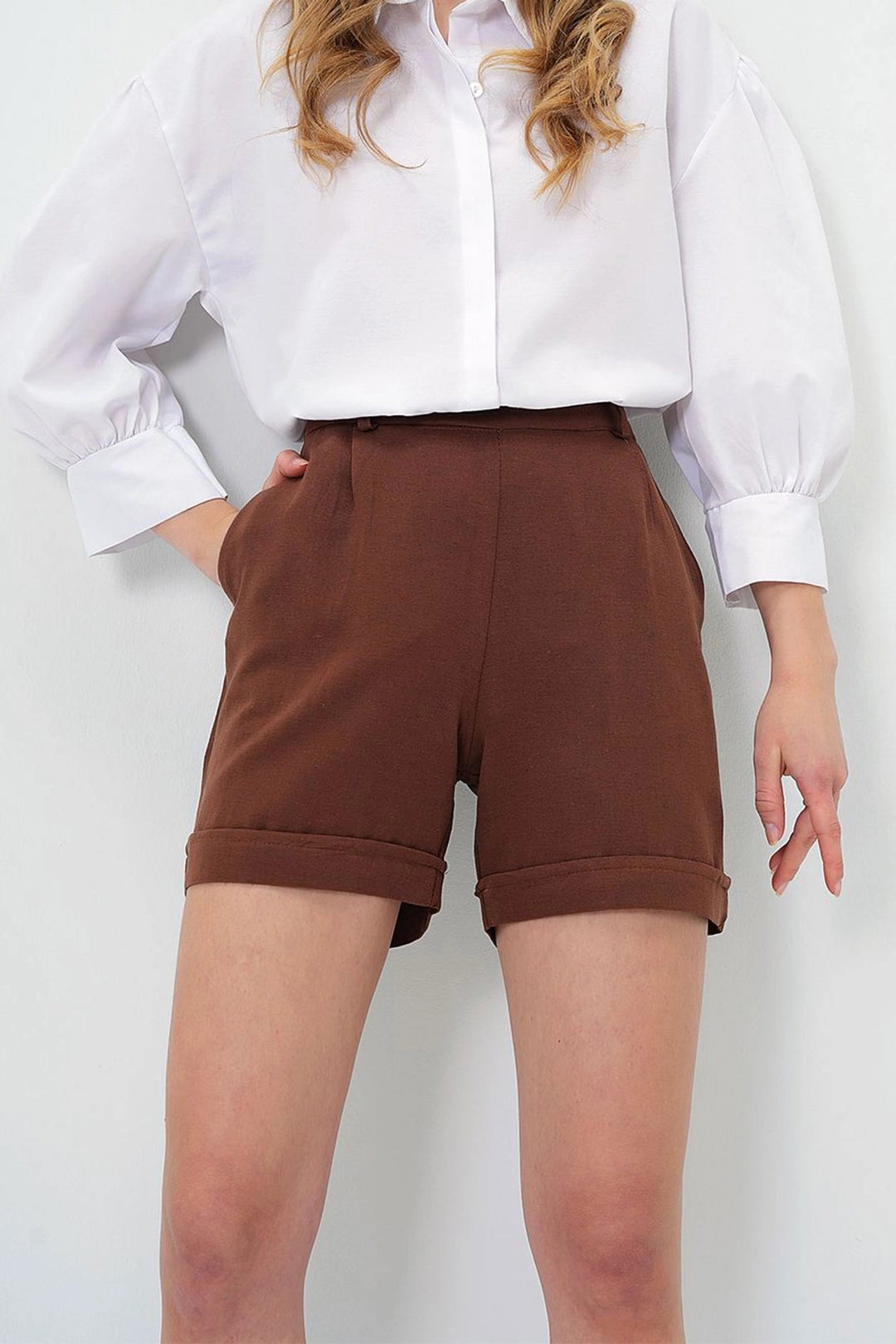 Brown Double Pleated Hidden Zipper Summer Linen Woven Shorts BCIR-251002 - Remscheid