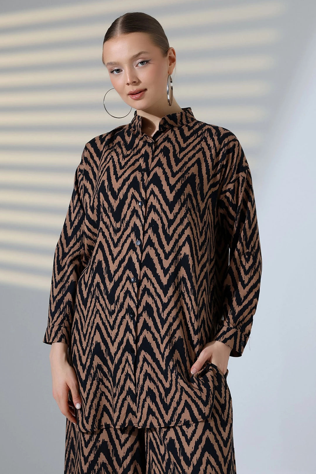 Brown Judge Collar Zigzag Patterned Shirt and Pants Woven Top Set BCVL-25V053 - Cambridge