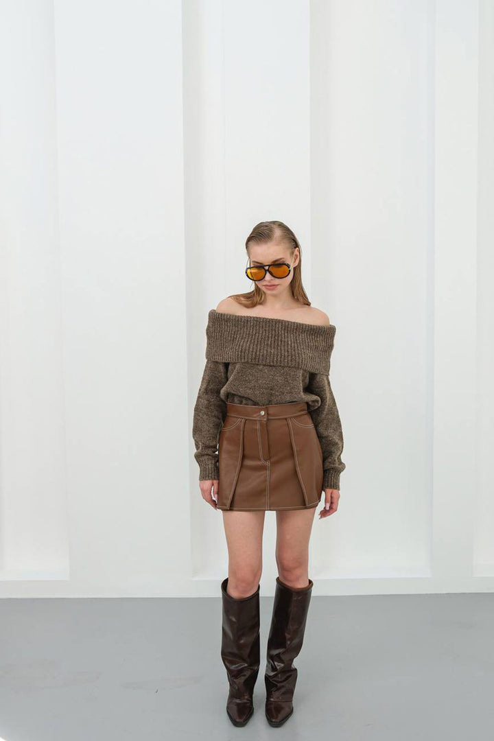 Brown Contrast Stitch Detail Shorts Skirt BCHN-25W260015 - Brampton