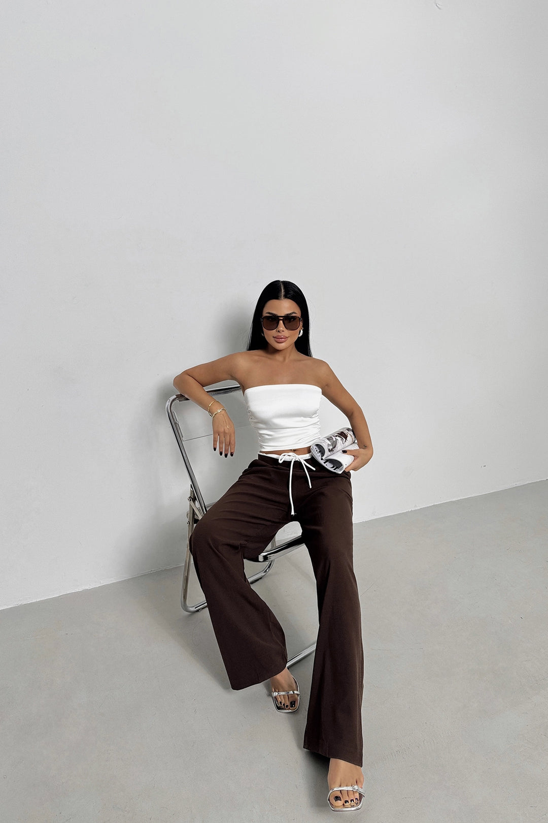 EYY Women Brown Front Lace-Up Pants - Vaughan