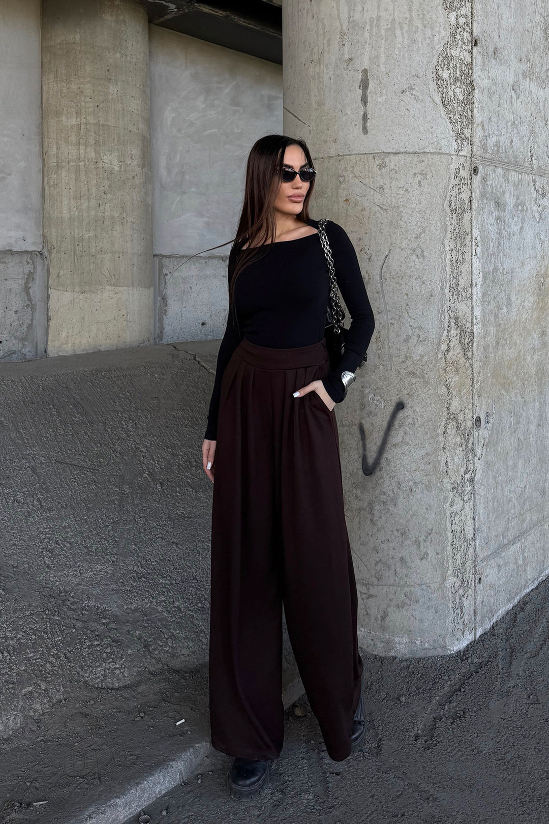 Brown Pile Detailed Spanish Ultra Soft Fabric Trousers BCDF-25P0002 - Joué-lés-Tours