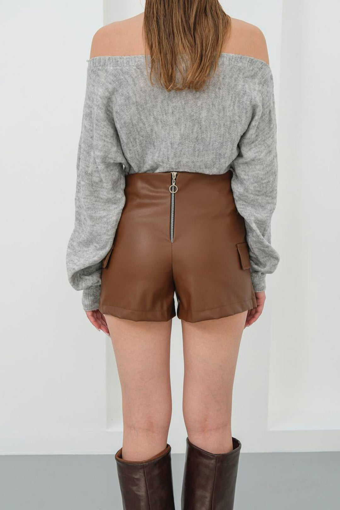 Brown Shorts Skirt with Buckle BCHN-25W260107 - Irvington