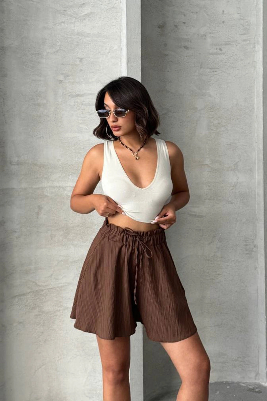 Brown Flounce Comfort Fit Elastic Waist Linen Shorts BCHN-25255058 - Sérres