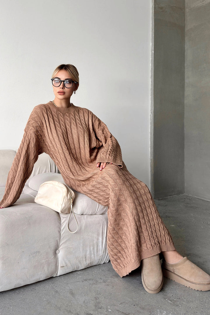 Caramel Bicycle Collar Hair Braided Midi Length Winter Knit Dress BCVL-T24ELB1 - Münster