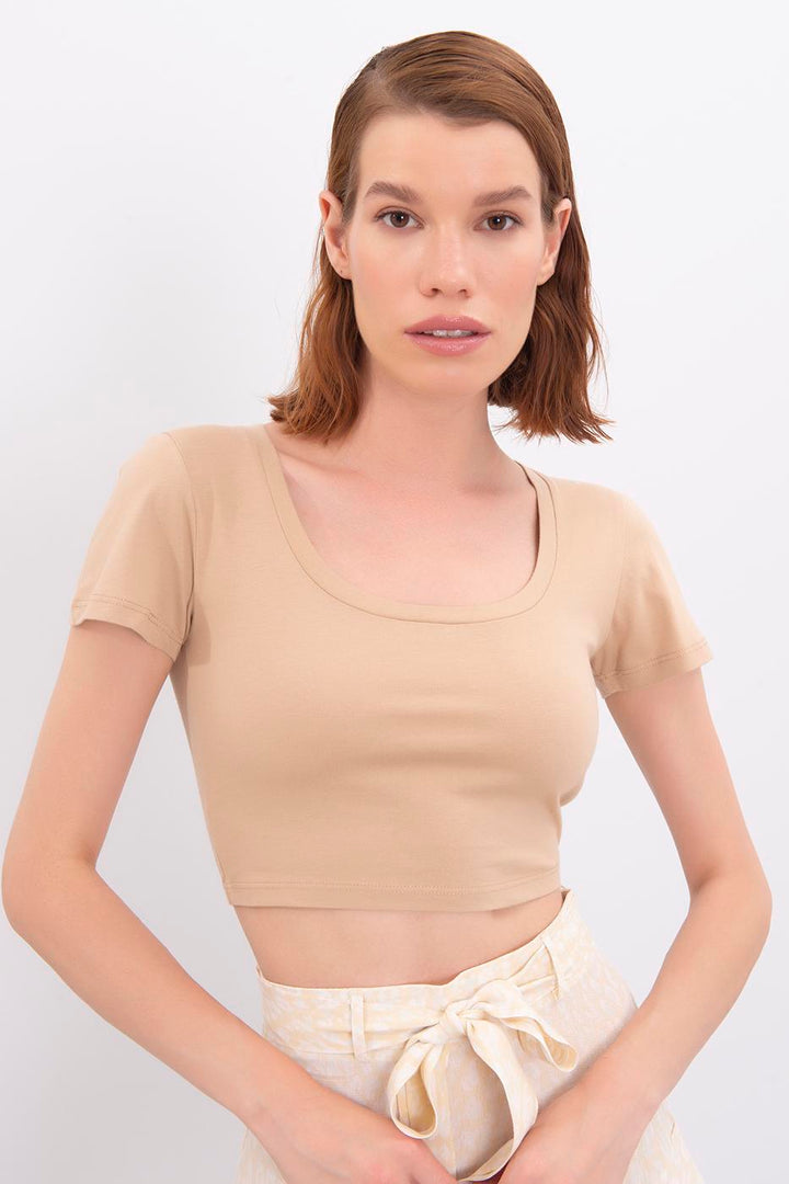 BSL Women Square Neck Crop Top - Medicine Hat