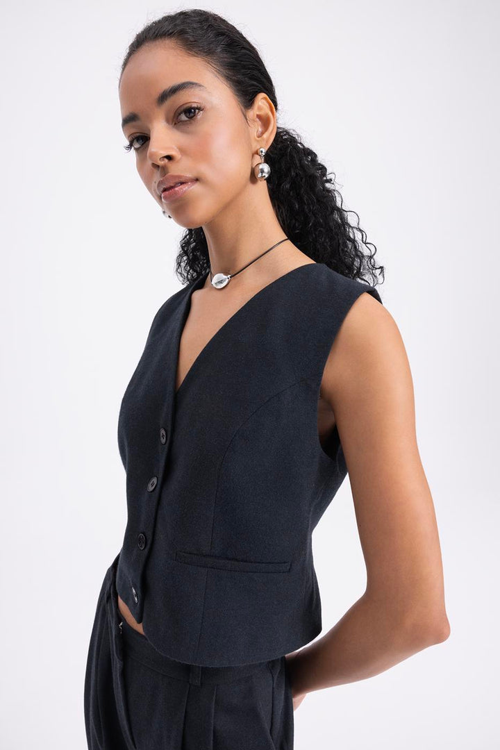 BSL Women Comfortable Fit Vest with Straps - Krems an der Donau