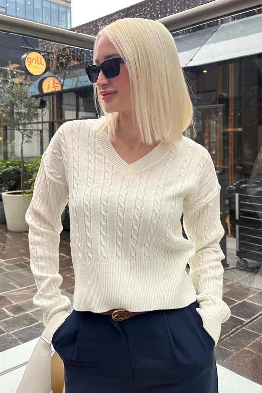 MDX Bone Color V Neck Braided Knit Women's Sweater MG2258 - Narbonne