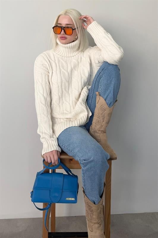 MDX Ecru Turtleneck Sweater MG2376 - Saronno