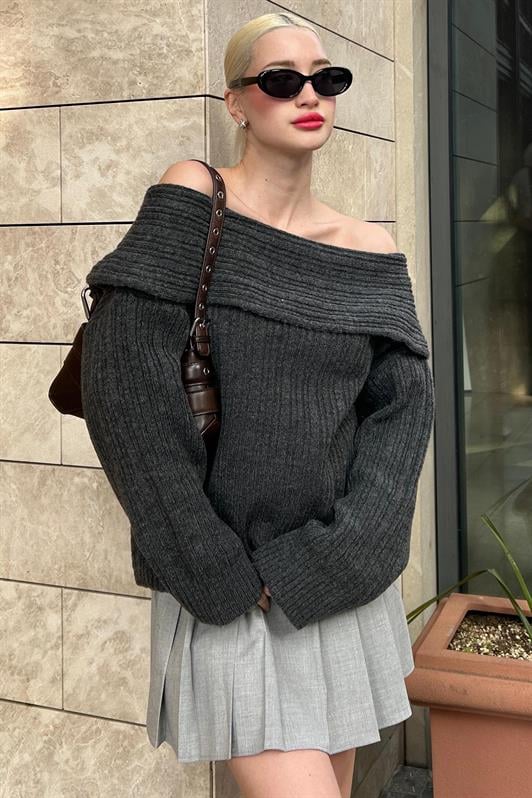 MDX Anthracite Madonna Neck Women's Sweater MG2274 - Tartu