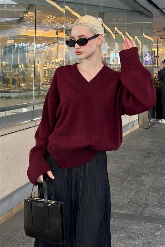 MDX Koyu Bordo V Yaka Oversize Kadın Triko Kazak MG2149 - Royal Palm Beach