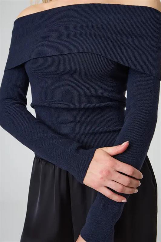 MDX Navy Blue Madonna Neck Long Sleeve Sweater MG2184 - Olhão