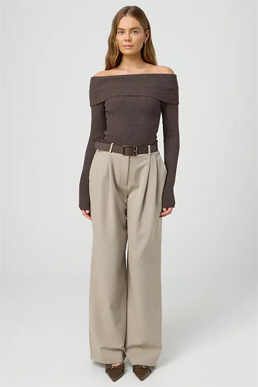 MDX Brown Madonna Collar Long Sleeve Sweater MG2184 - Vasylkiv