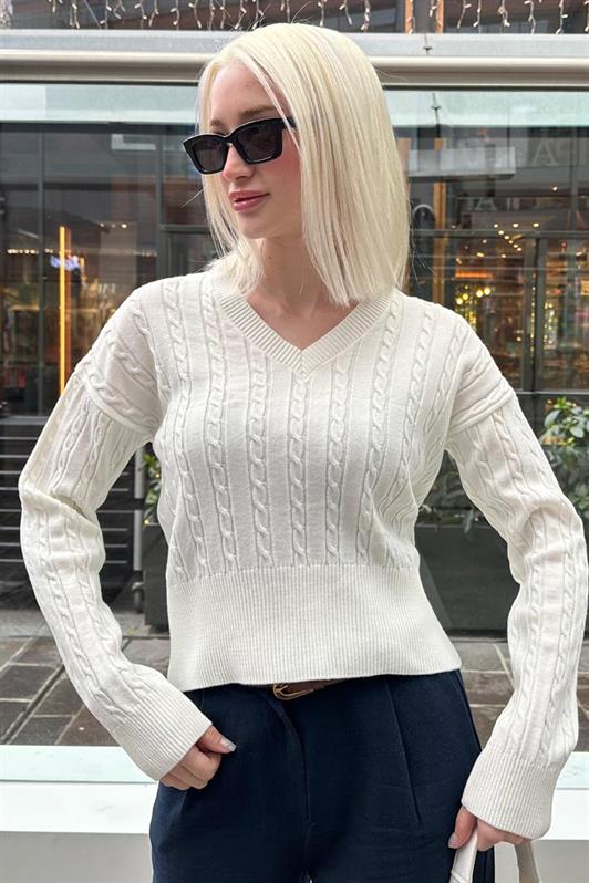 MDX Bone Color V Neck Braided Knit Women's Sweater MG2258 - Narbonne