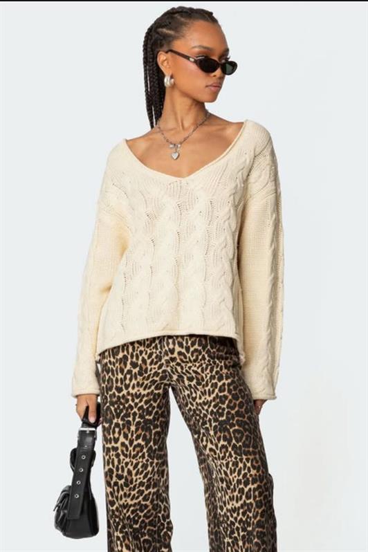 MDX Ecru V-Neck Knitted Pattern Oversized Women's Sweater Mg2519 - Rahovec