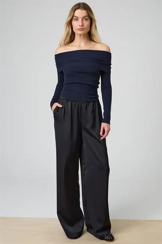 MDX Navy Blue Madonna Neck Long Sleeve Sweater MG2184 - Olhão