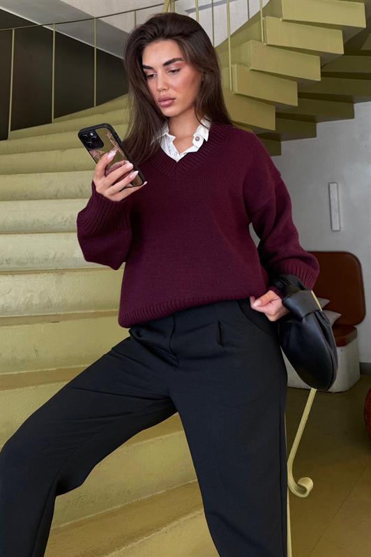 MDX Mauve V-Neck Oversized Women's Sweater MG2149 - Burton upon Trent