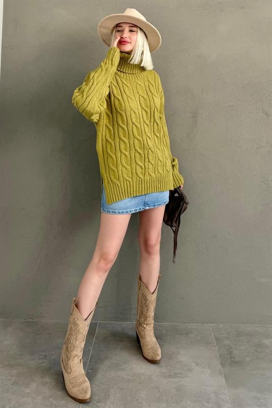 MDX Green Turtleneck Sweater MG2376 - Acatlán de Pérez Figueroa