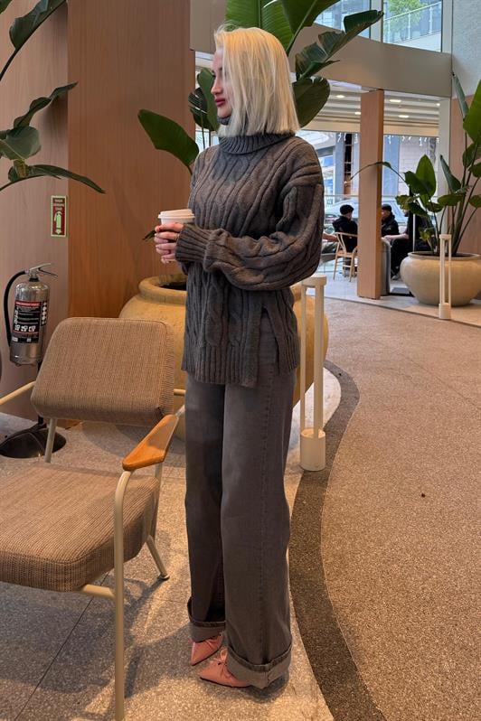 MDX Anthracite Turtleneck Sweater MG2376 - Dartford