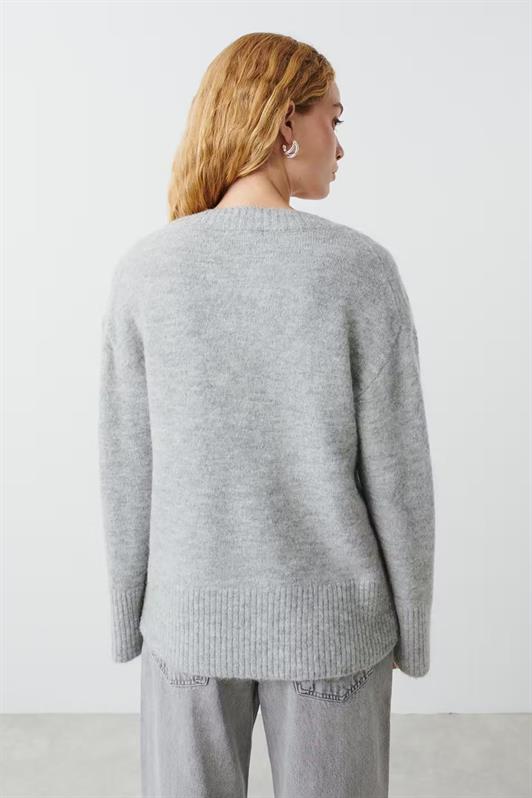 MDX Gray V Neck Oversized Women's Sweater MG2149 - Kempten