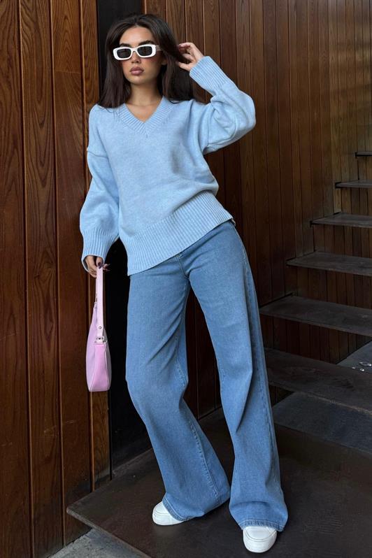 MDX Bebe Mavisi V Yaka Oversize Kadın Triko Kazak MG2149 - Lausanne