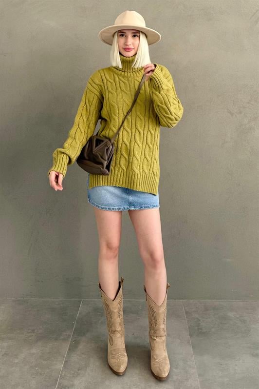 MDX Green Turtleneck Sweater MG2376 - Acatlán de Pérez Figueroa