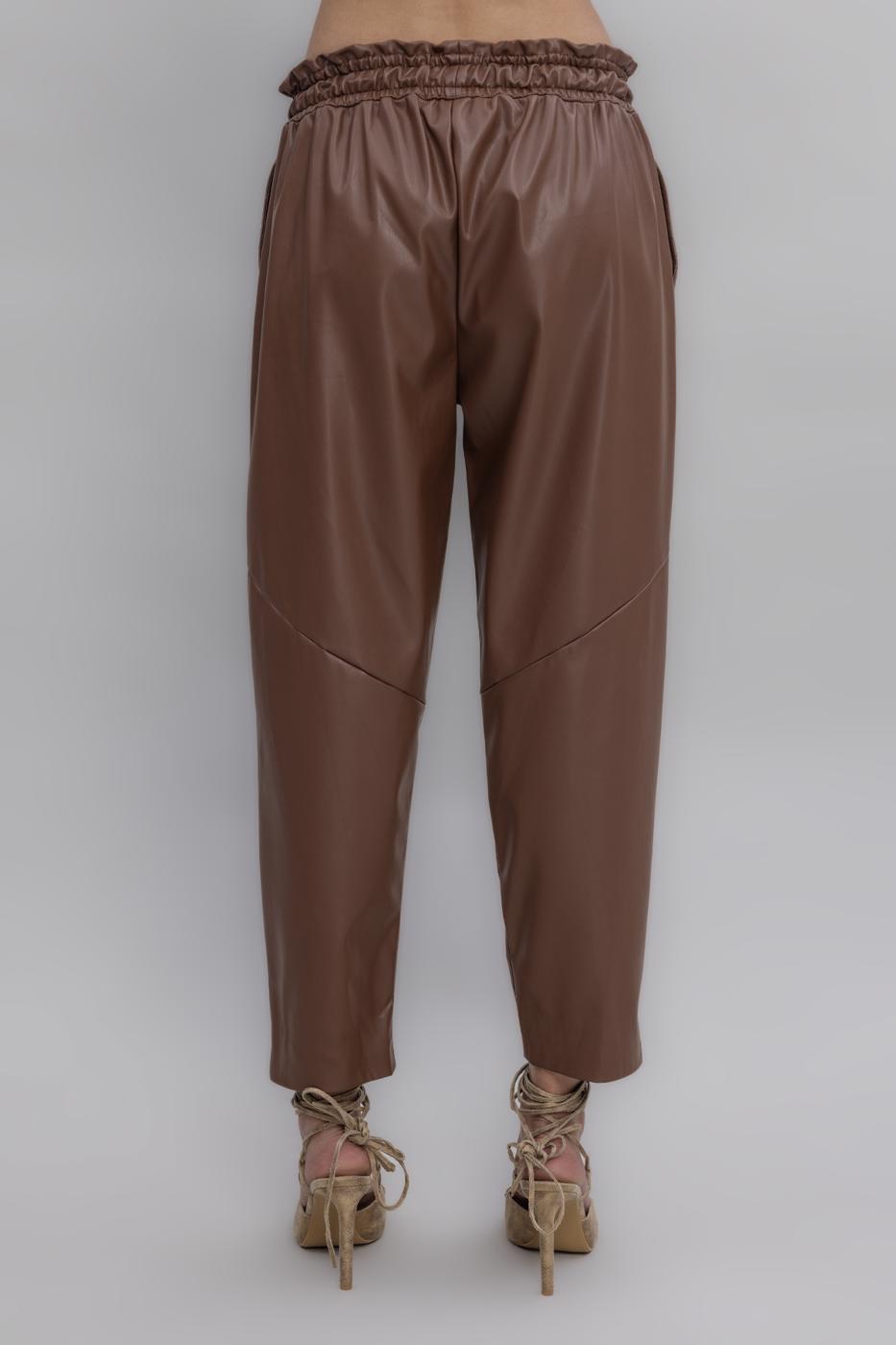 BSL Women Faux leather jogging pants with belt  - Thun