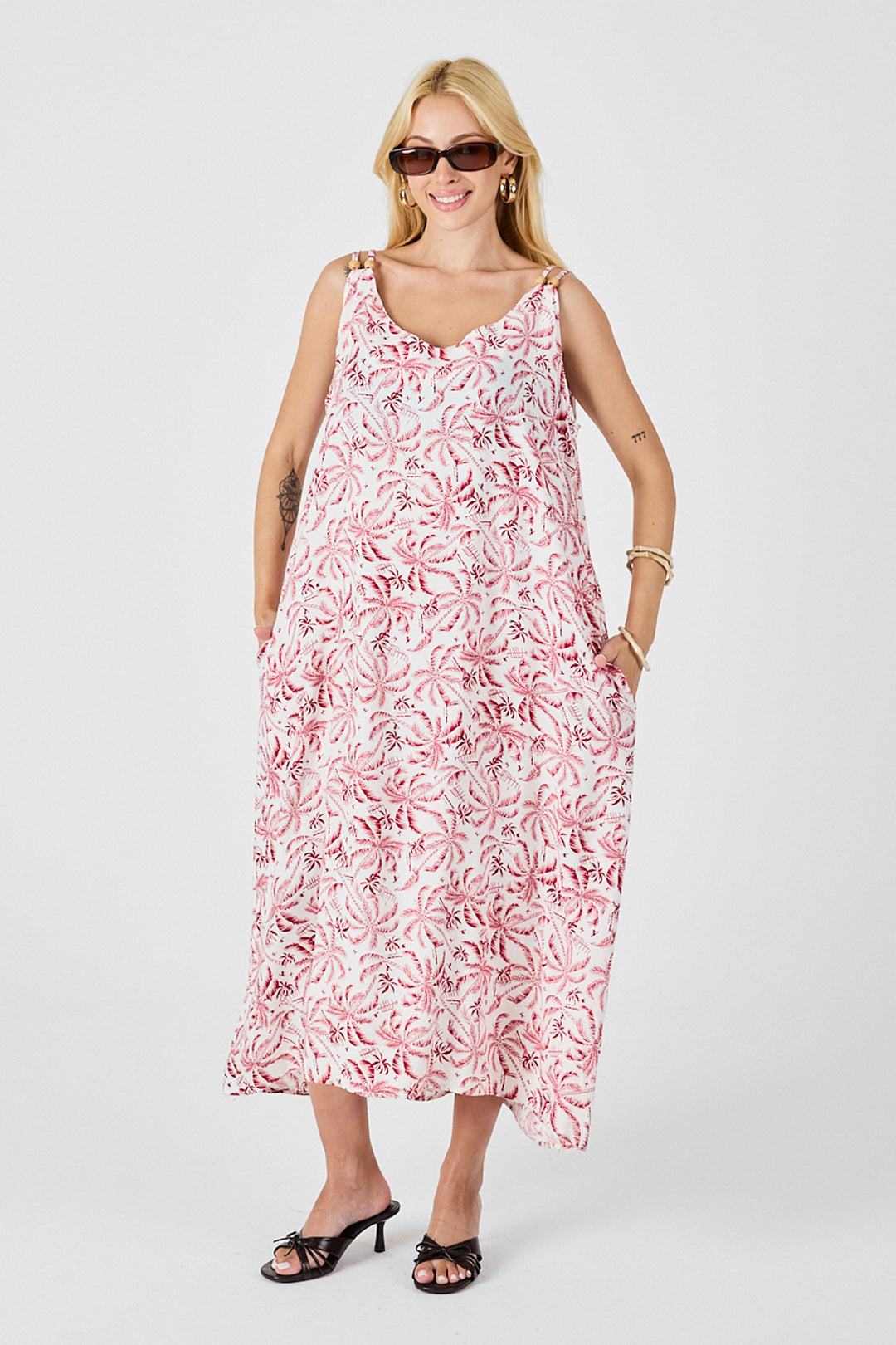 Red-White Strappy Beaded Detail Loose Dress with Double Pockets Pattern BCVL-254027 - Krasnyi Luch