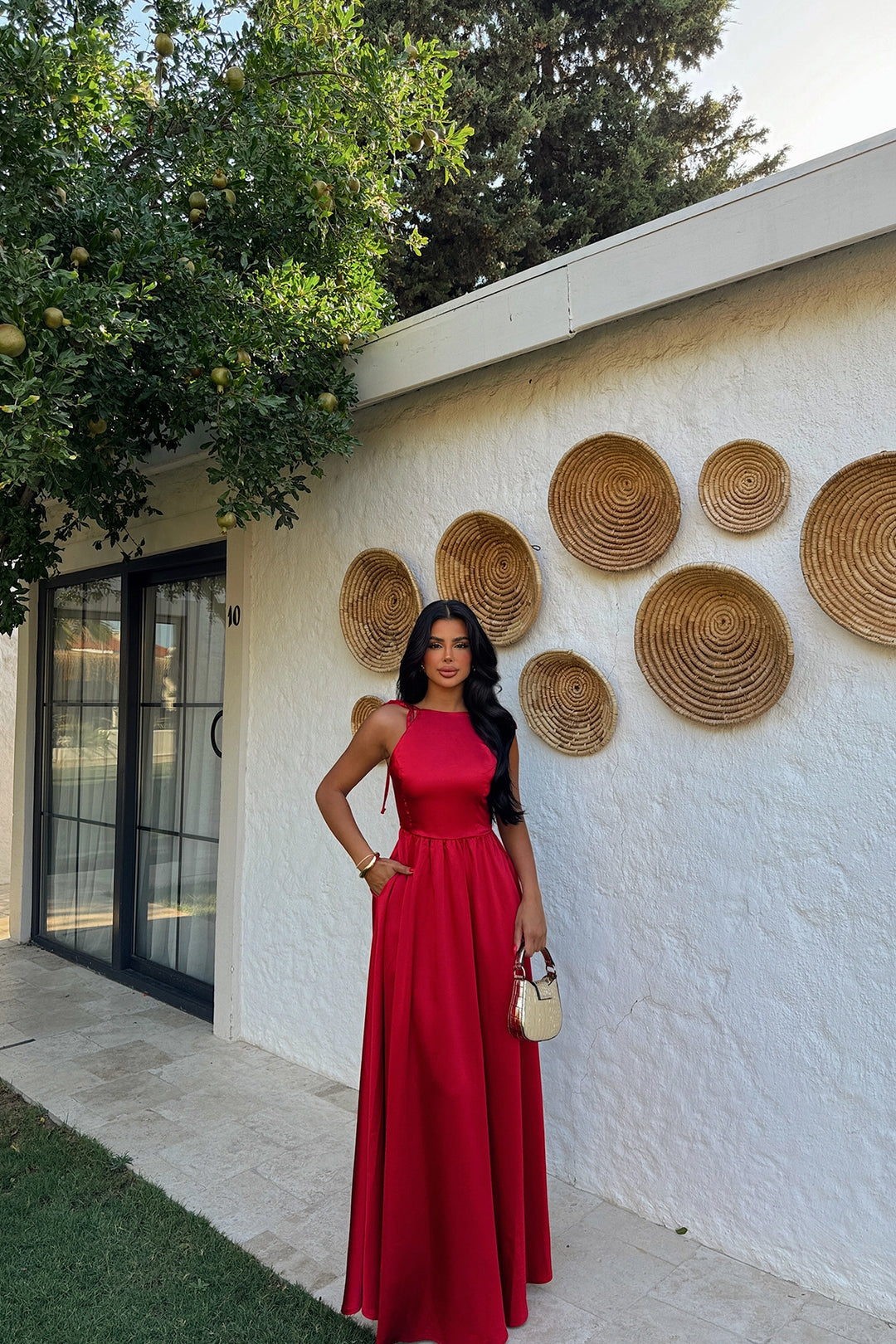 EYY Women RED ANAIS BACKLESS DRESS - Mons