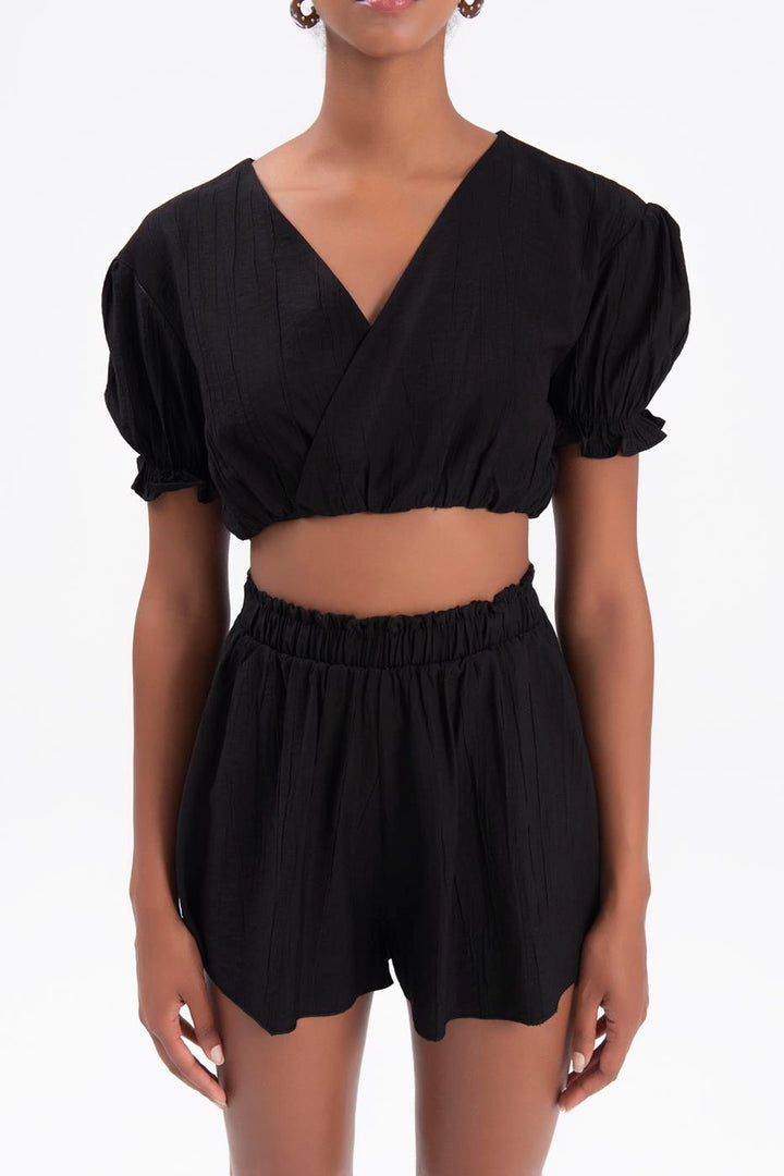 BSL Women Envelope Closure Crop Top - Ocoyoacac