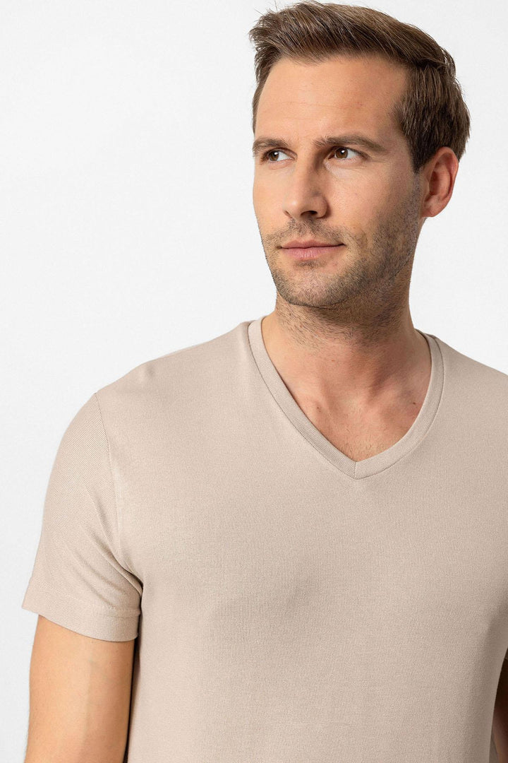 ANT Basic V-Neck Men's T-Shirt - Löhne