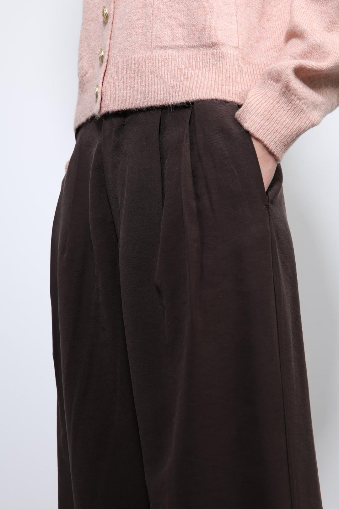 ANT Antioch Village Coffee High Waist Elasticated Pleated Women's Pants - Königs Wusterhausen