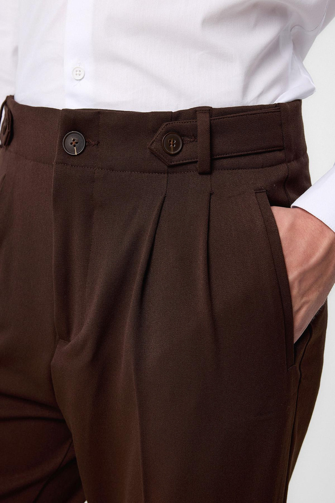 ANT Antioch Village Coffee High Waist (Boyfriend) Pleated Fabric Pants - Gladbeck