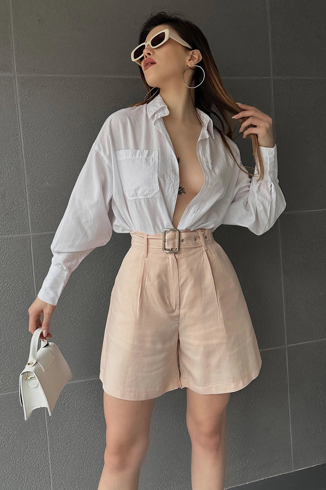 Cream High-Waisted Wide-Leg Mom Fit Shorts BCDF-233500 - Hagen