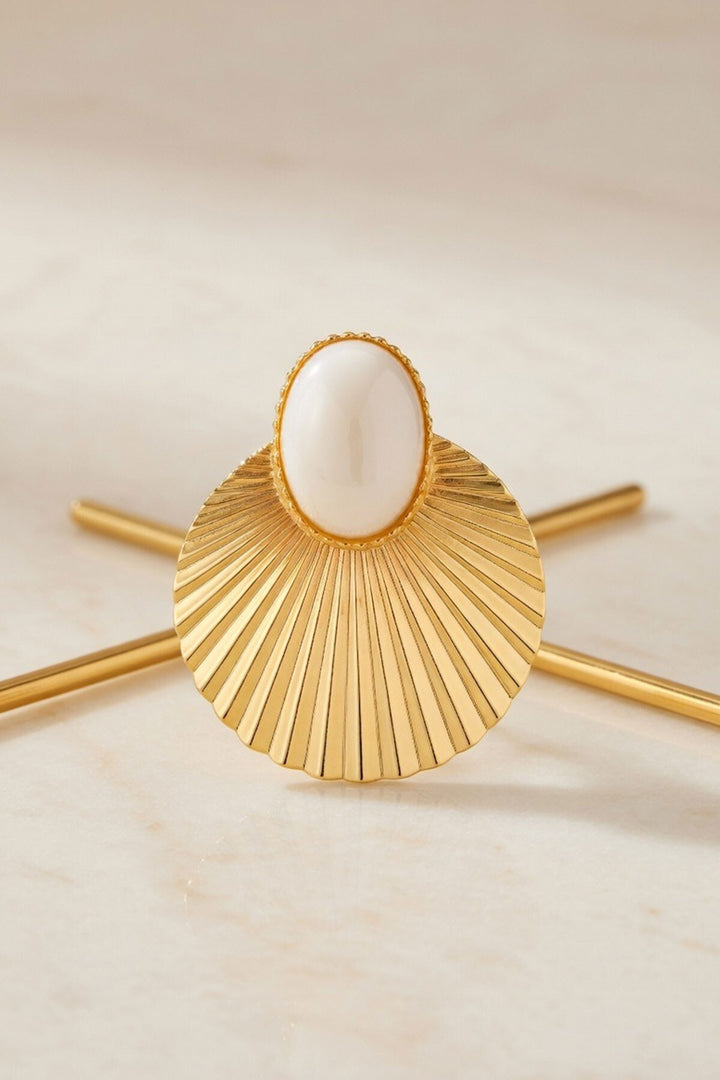 Krem Oval Taşlı Yelpaze Küpe - Slidell