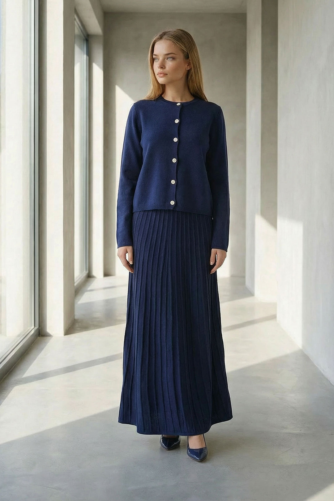 Navy Blue Buttoned Cardigan with Bicycle Collar and Pleated Midi Skirt Set BCHPK-251252 - Villafranca del Panadés