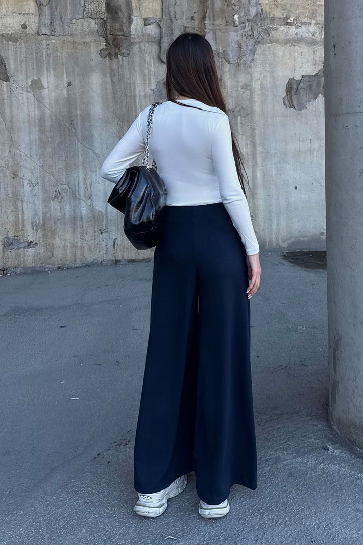 Navy Blue Pocketed Spanish Flare Ultra Soft Fabric Trousers BCDF-25P0001 - Smyrna