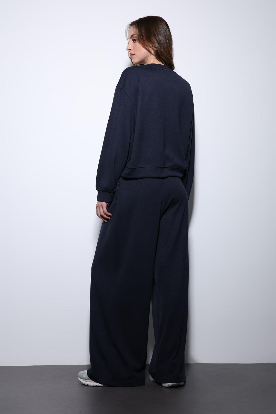 ANT Antioch Navy Wide Leg Relaxed Women's Suit - La Vergne