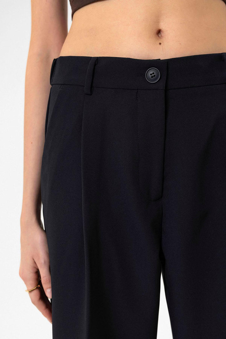 ANT Antioch Lacivert Kadın Yüksek Bel Straight Fit Kısa Pantolon - Millcreek