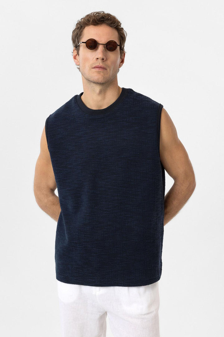 ANT Antioch Lacivert Regular Fit Dokulu Erkek Kolsuz T-Shirt - Cáceres