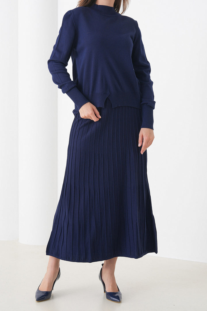 Navy Blue Half Fisherman Collar Sweater and Midi Pleated Skirt Set BCHPK-251253 - Slobozia