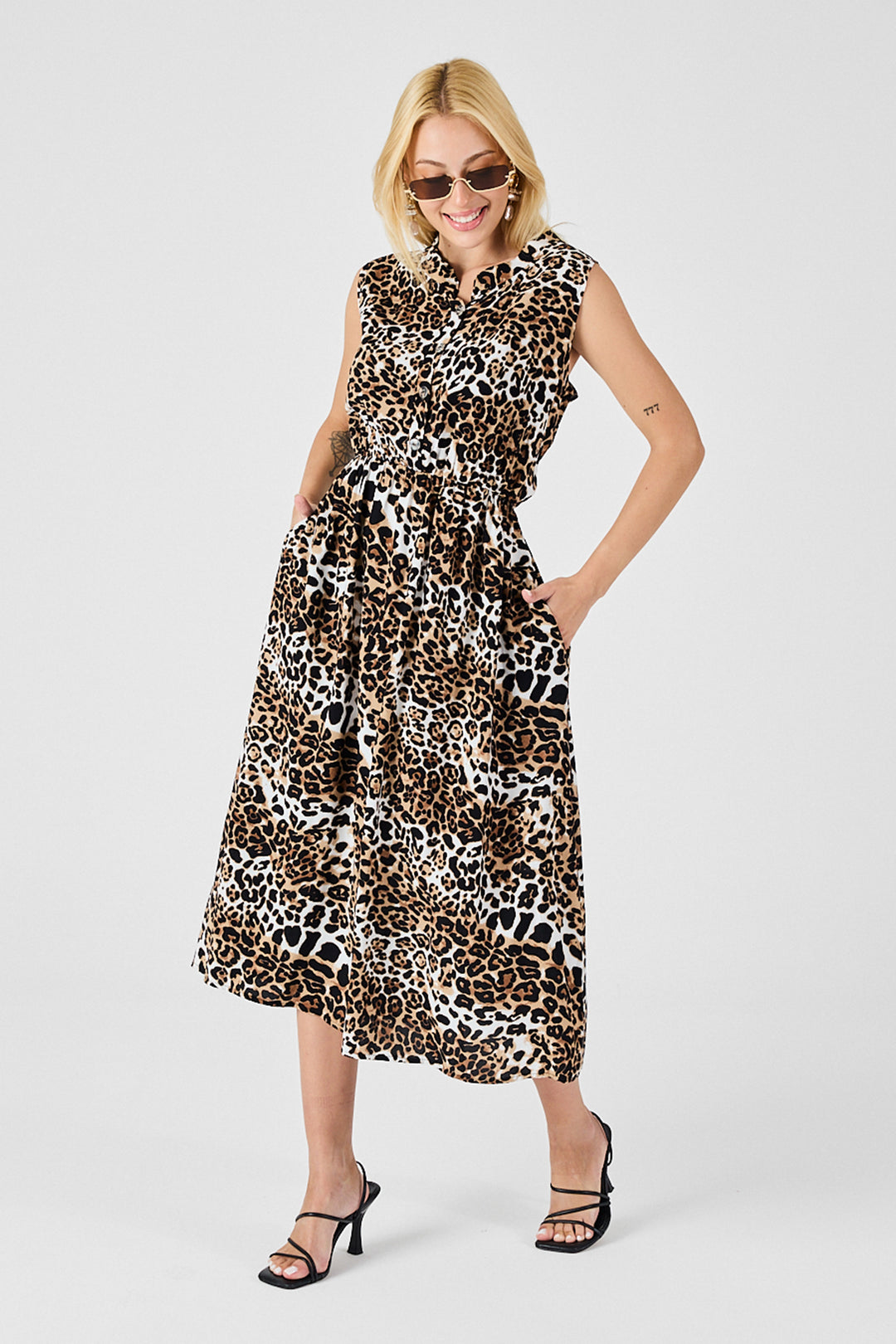Leopard Notched Collar Buttoned Patterned Sleeveless Midi Dress BCVL-254025 - Oakville