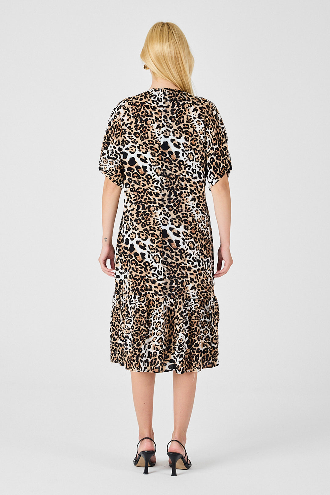 Leopard V-Neck Oversized Cut Patterned Dress with Double Pocket and Ruffle BCVL-254028 - Racine
